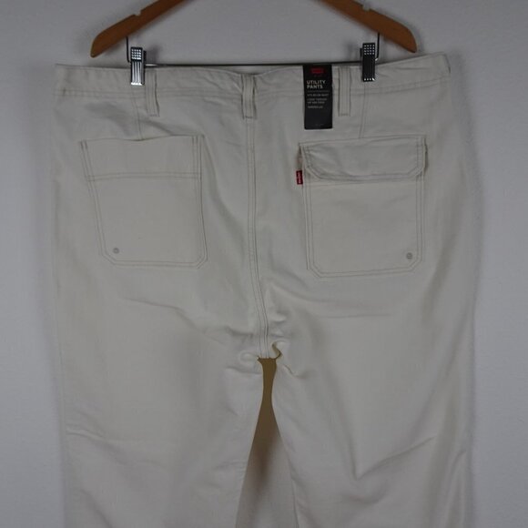 Levi's Utility Pants Jeans Men's 42x32 Off White Ivory Denim Tapered Pockets - Picture 6 of 12